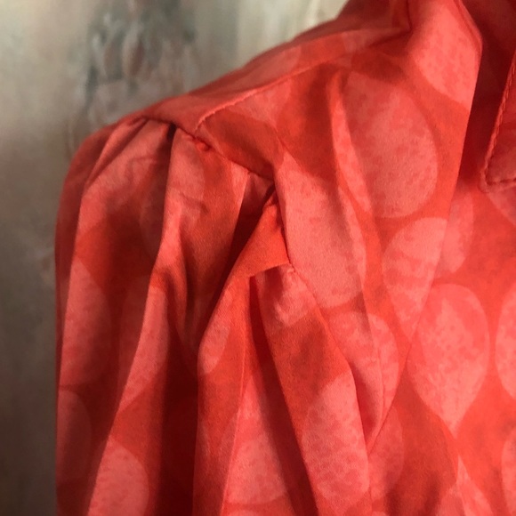 SUMMERS ULTIMATE BUTTON FRONT  TOP NWT - Picture 4 of 5